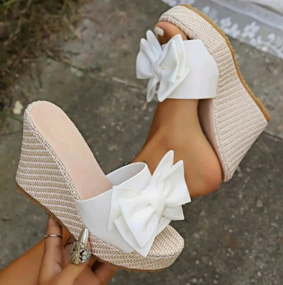 Women Fashionable Comfortable Wedge Heel Slide Sandals, Solid Color, Woven Beach - Picture 1 of 5